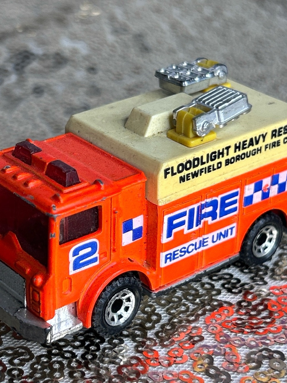 Matchbox 1991 Fire Rescue Unit Toy Truck - Orange vtg Die-cast toys